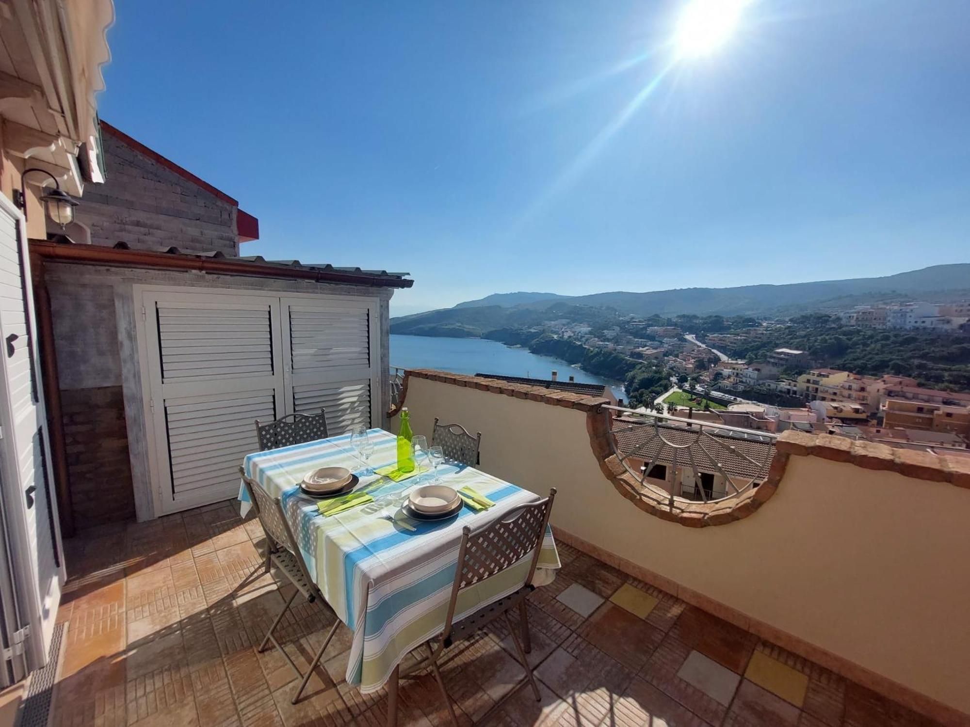 Appartamento Mansardato Anda&Torra Castelsardo Buitenkant foto