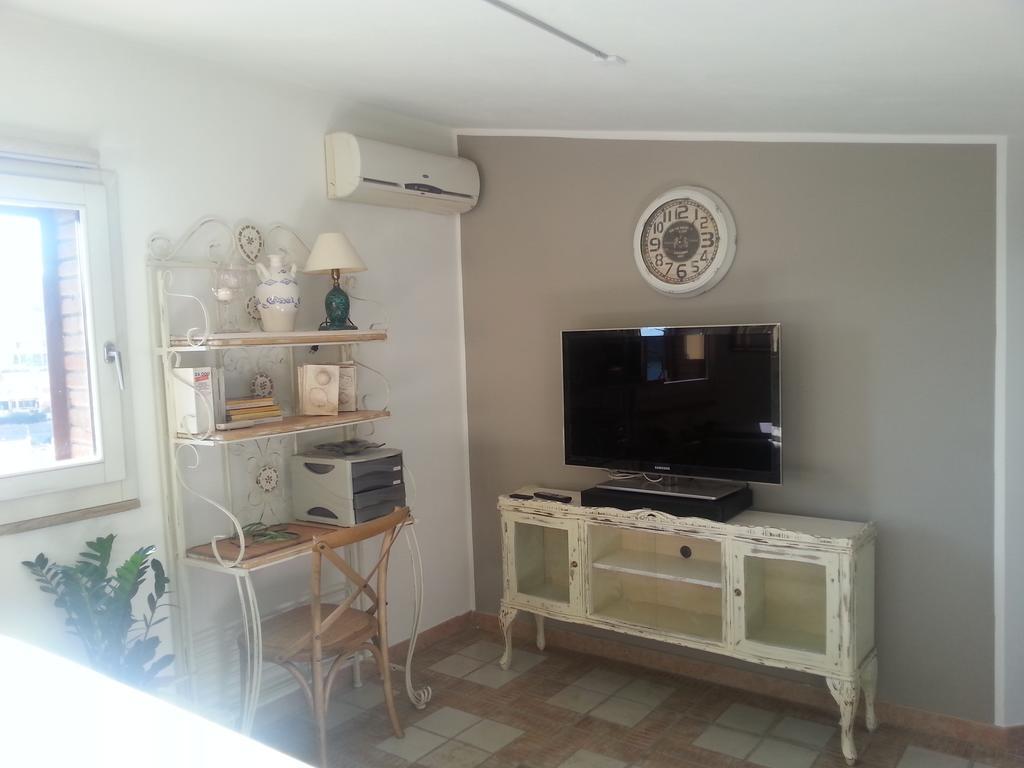 Appartamento Mansardato Anda&Torra Castelsardo Buitenkant foto