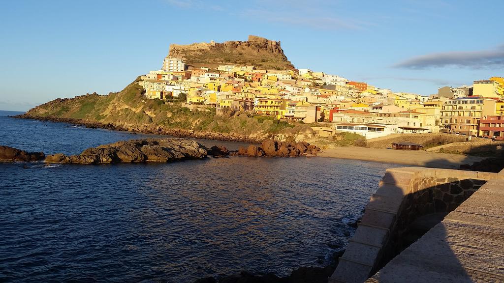 Appartamento Mansardato Anda&Torra Castelsardo Buitenkant foto