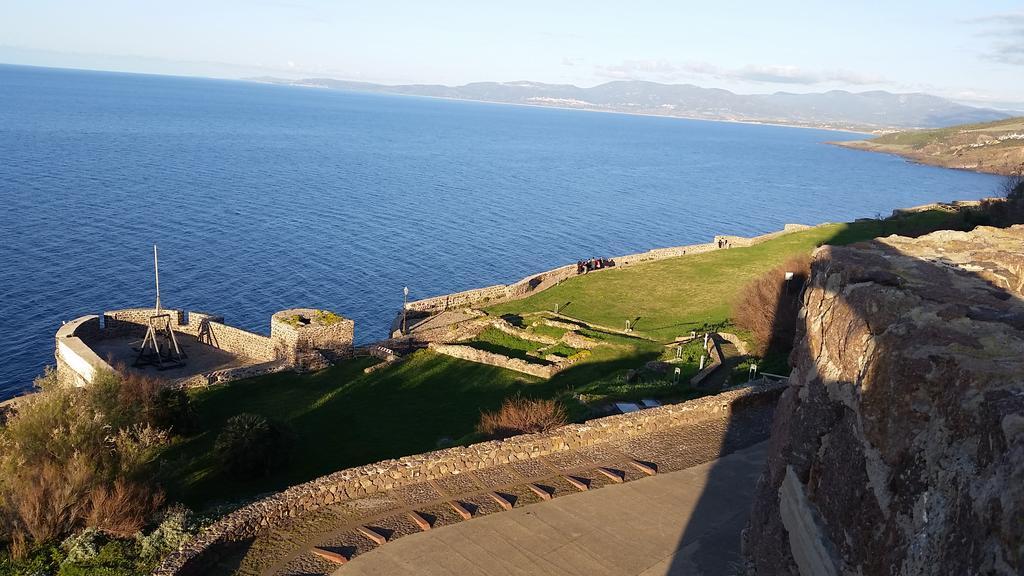 Appartamento Mansardato Anda&Torra Castelsardo Buitenkant foto