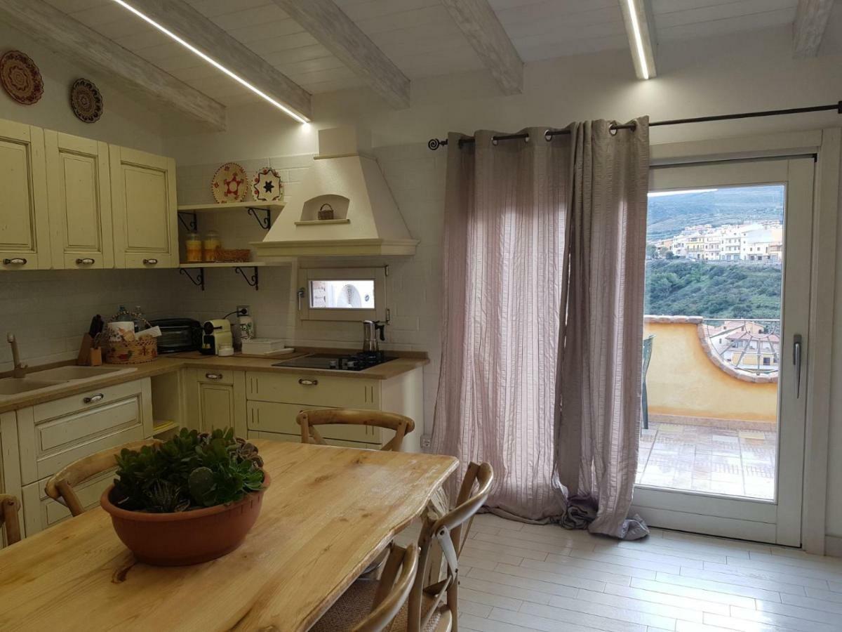 Appartamento Mansardato Anda&Torra Castelsardo Buitenkant foto